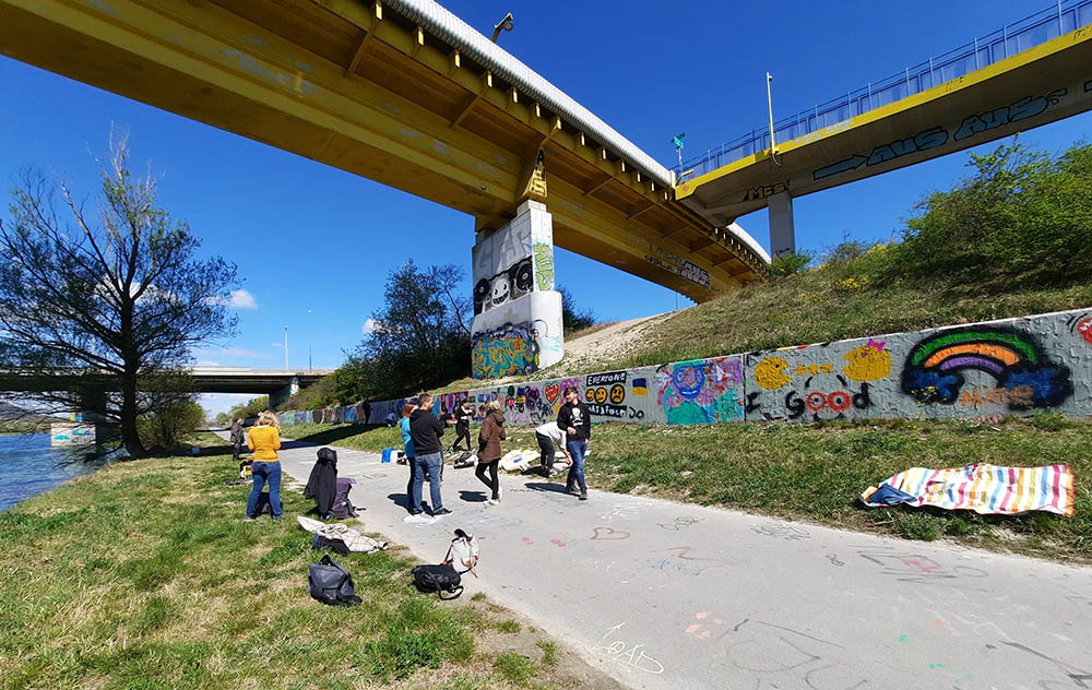 20220411_115022_JIB Graffiti Workshop_bauth.jpg
